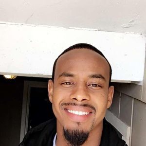 Meet your Posher, Yasin